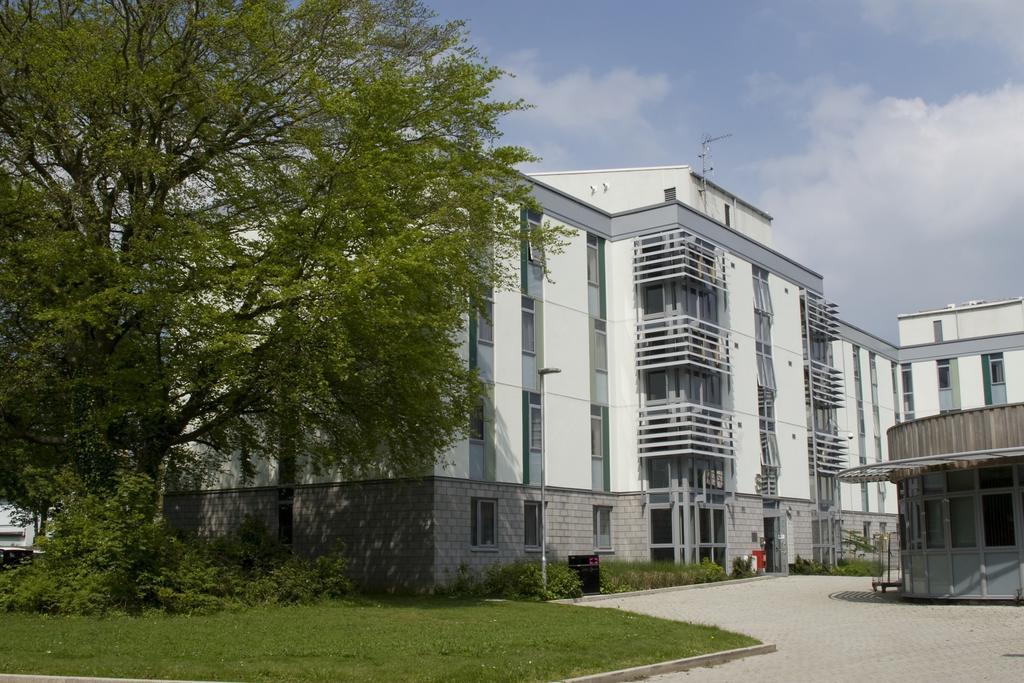 Отель Keynes College Кэнтербари Экстерьер фото